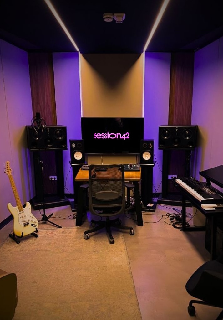 Studio D